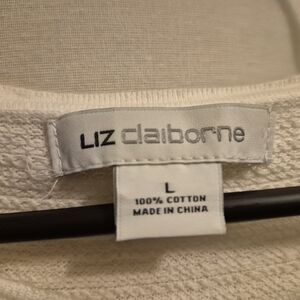 Liz Claiborne White Top